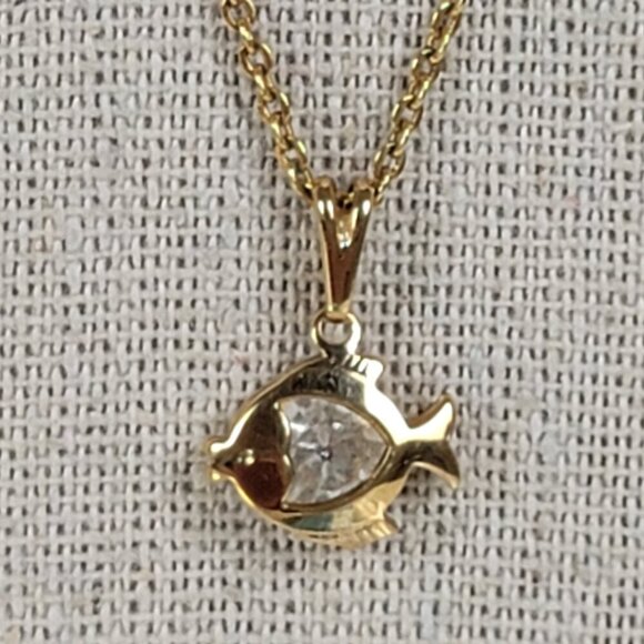 Vintage 12K Yellow Gold Fish Clear Crystal Pendant Necklace 17.5 in Marked S - Picture 1 of 10